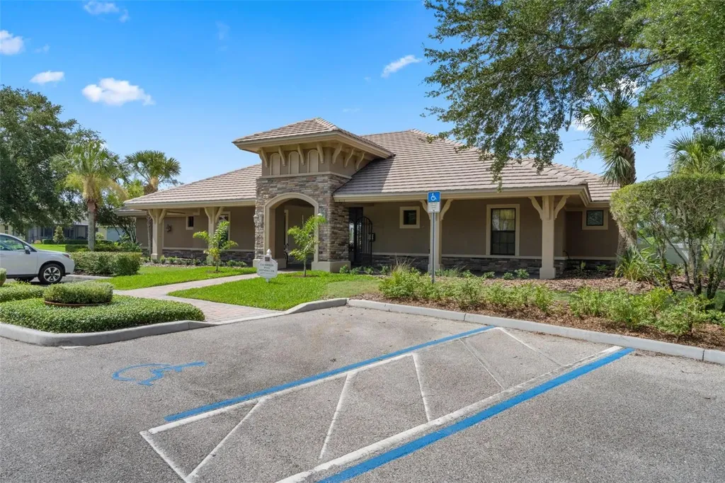 8107 Lake James Boulevard Lakeland FL 33810