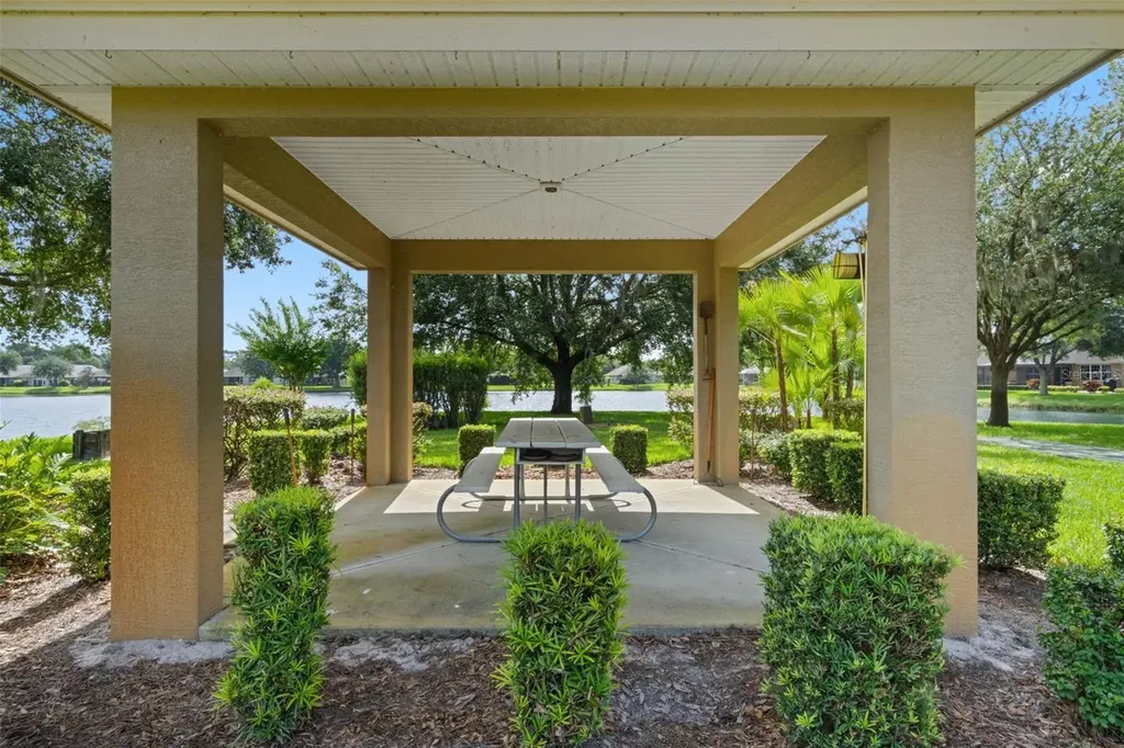 8107 Lake James Boulevard Lakeland FL 33810