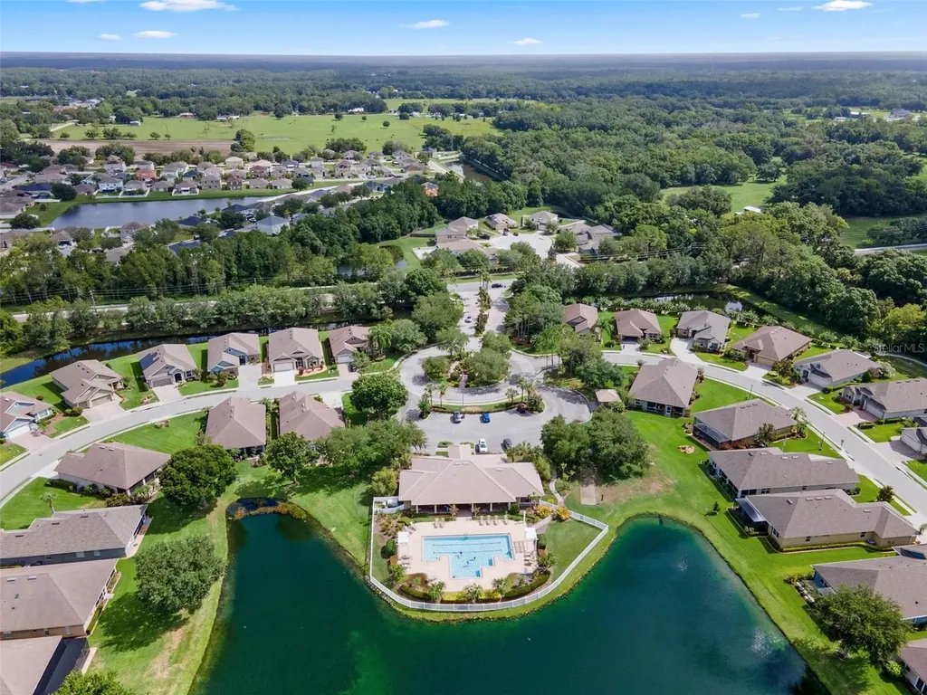 8107 Lake James Boulevard Lakeland FL 33810
