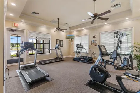 8107 Lake James Boulevard Lakeland FL 33810