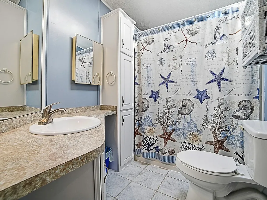 3217 Manatee Road Tavares FL 32778