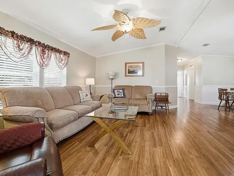 3217 Manatee Road Tavares FL 32778