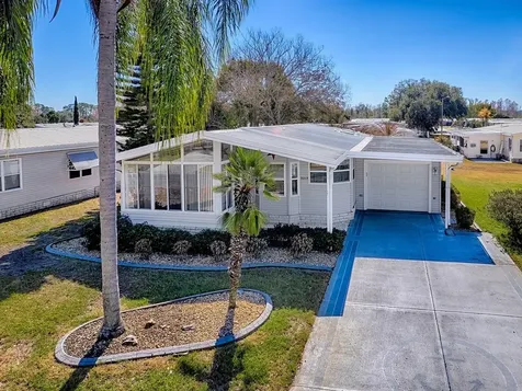 3217 Manatee Road Tavares FL 32778