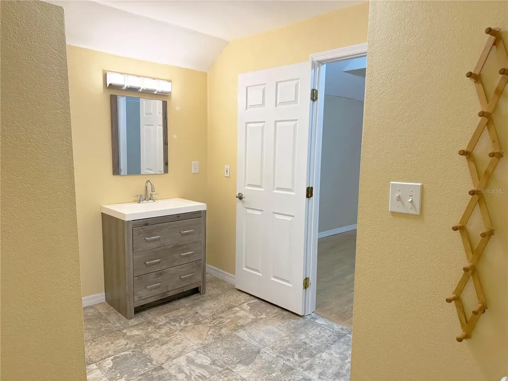 2039 SW State Road 26 Trenton FL 32693