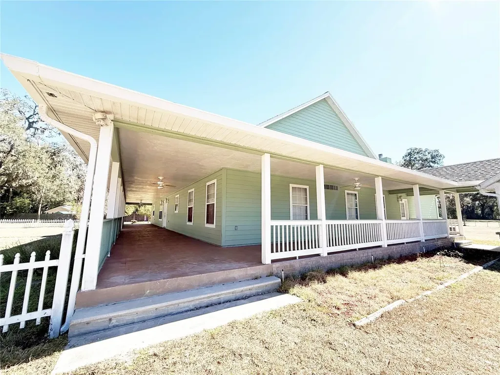 2039 SW State Road 26 Trenton FL 32693
