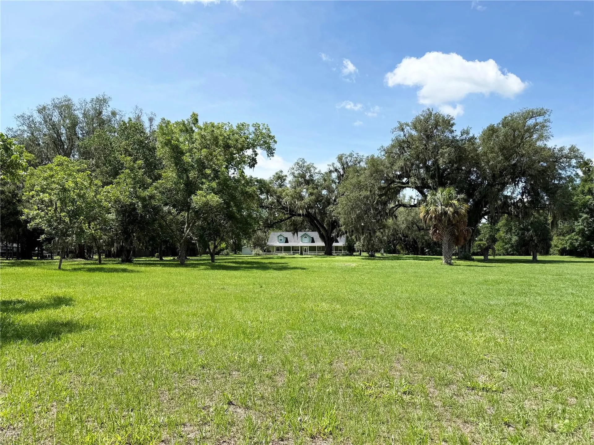 2039 SW State Road 26 Trenton FL 32693