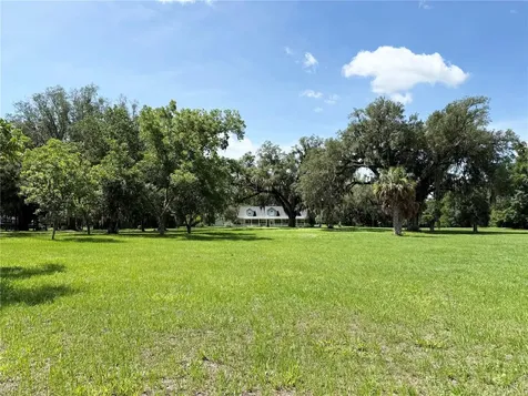 2039 SW State Road 26 Trenton FL 32693