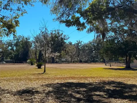 2039 SW State Road 26 Trenton FL 32693