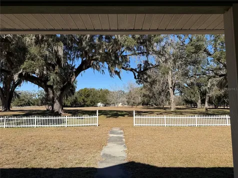 2039 SW State Road 26 Trenton FL 32693