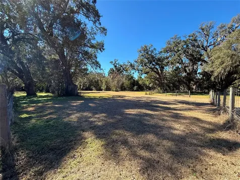 2039 SW State Road 26 Trenton FL 32693