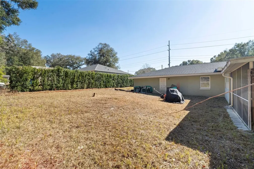 1049 W New York Avenue Orange City FL 32763