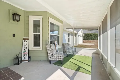 1049 W New York Avenue Orange City FL 32763