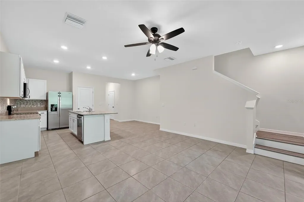 5068 Captain Davis Drive Wimauma FL 33598