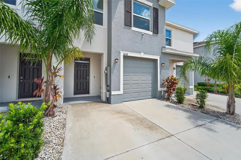 5068 Captain Davis Drive Wimauma FL 33598