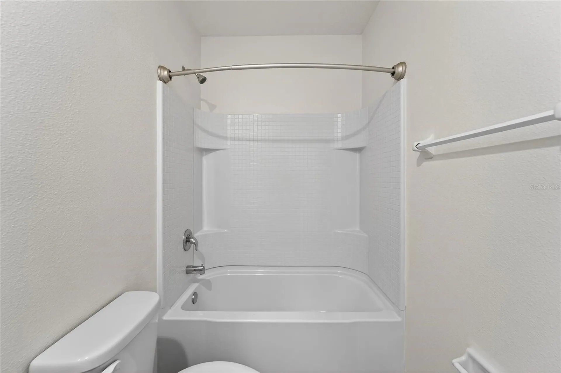 5068 Captain Davis Drive Wimauma FL 33598