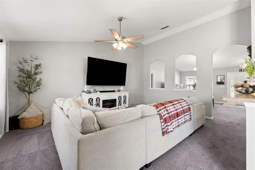15335 Fleetwood Road Weeki Wachee FL 34614