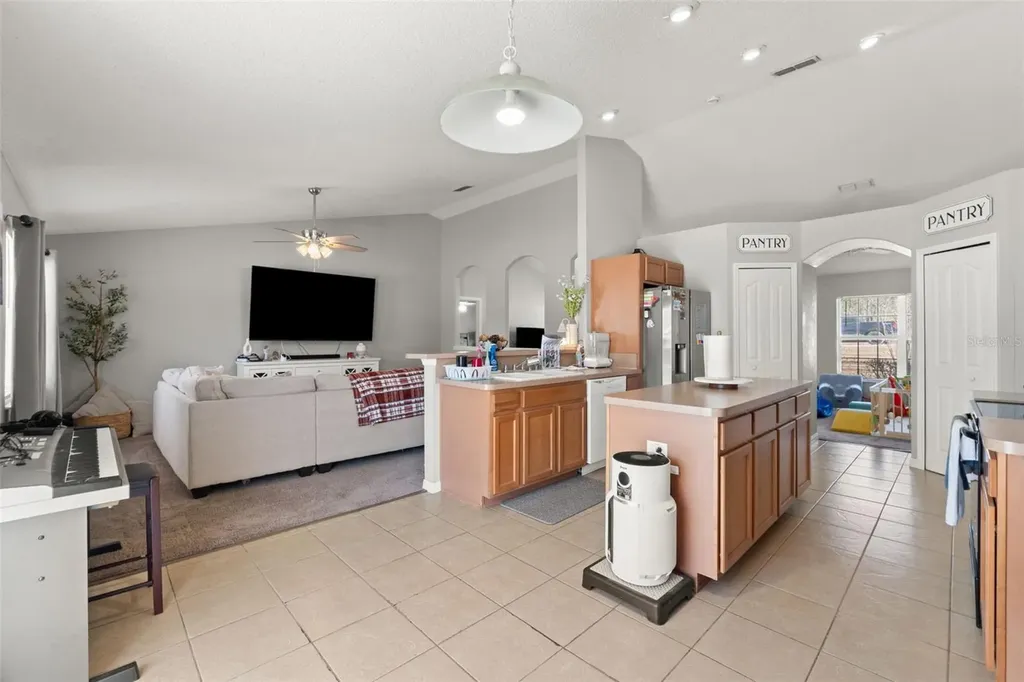 15335 Fleetwood Road Weeki Wachee FL 34614