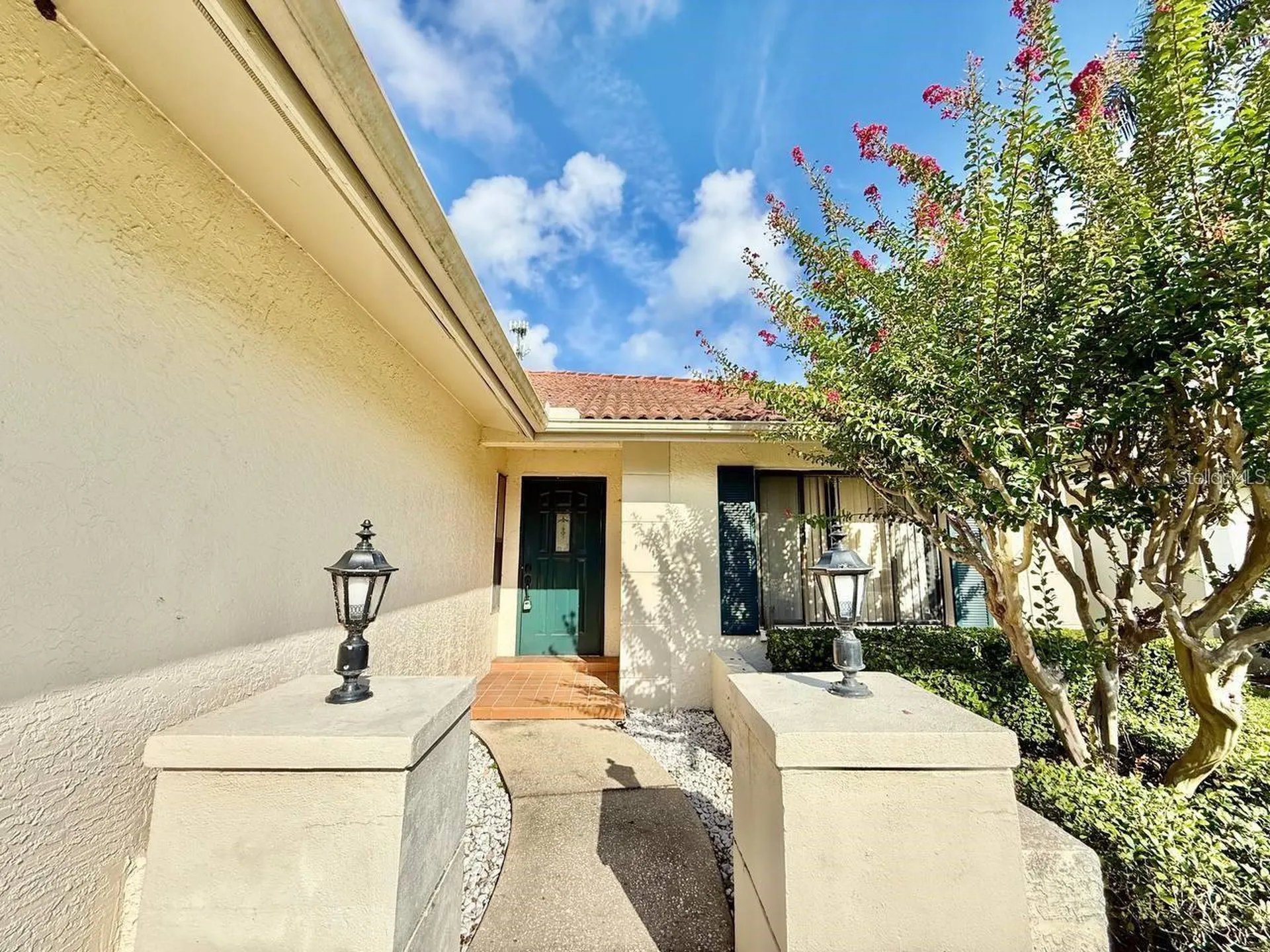 18308 Aintree Court Tampa FL 33647