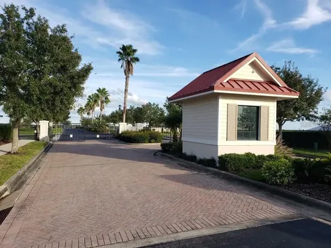295 Spinnaker Court Auburndale FL 33823