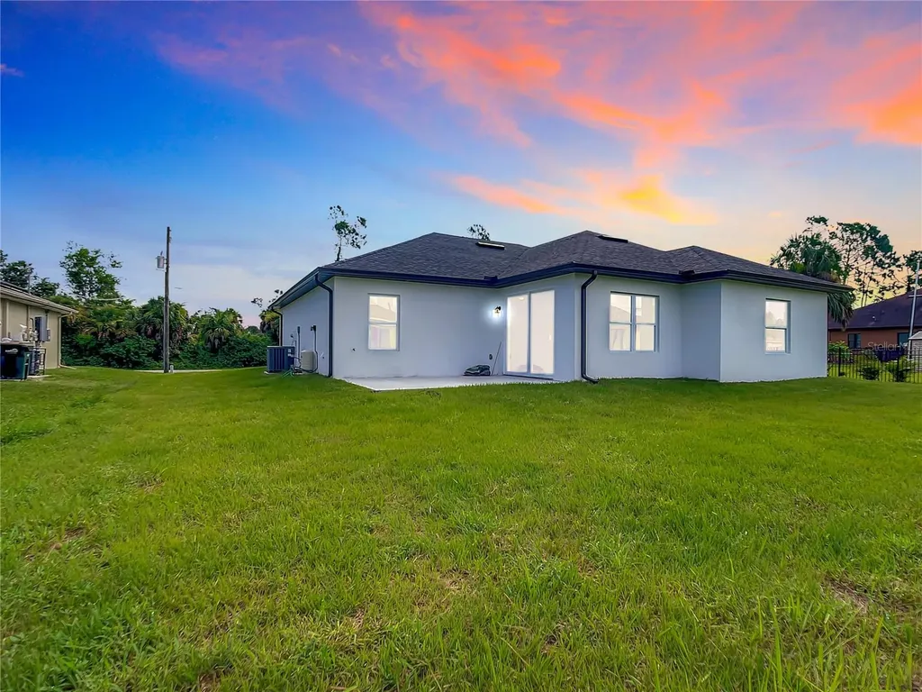 2109 Nordendale Boulevard North Port FL 34288