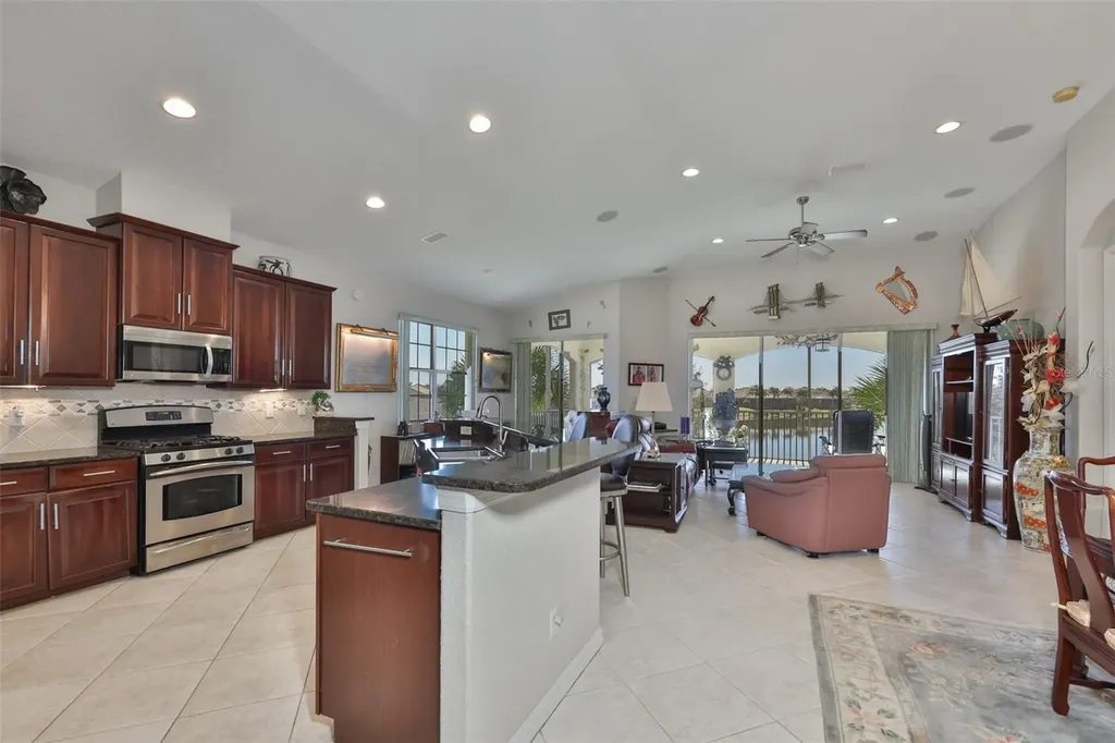2207 S Pebble Beach Boulevard Sun City Center FL 33573