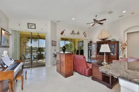 2207 S Pebble Beach Boulevard Sun City Center FL 33573