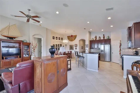 2207 S Pebble Beach Boulevard Sun City Center FL 33573