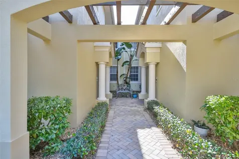 2207 S Pebble Beach Boulevard Sun City Center FL 33573