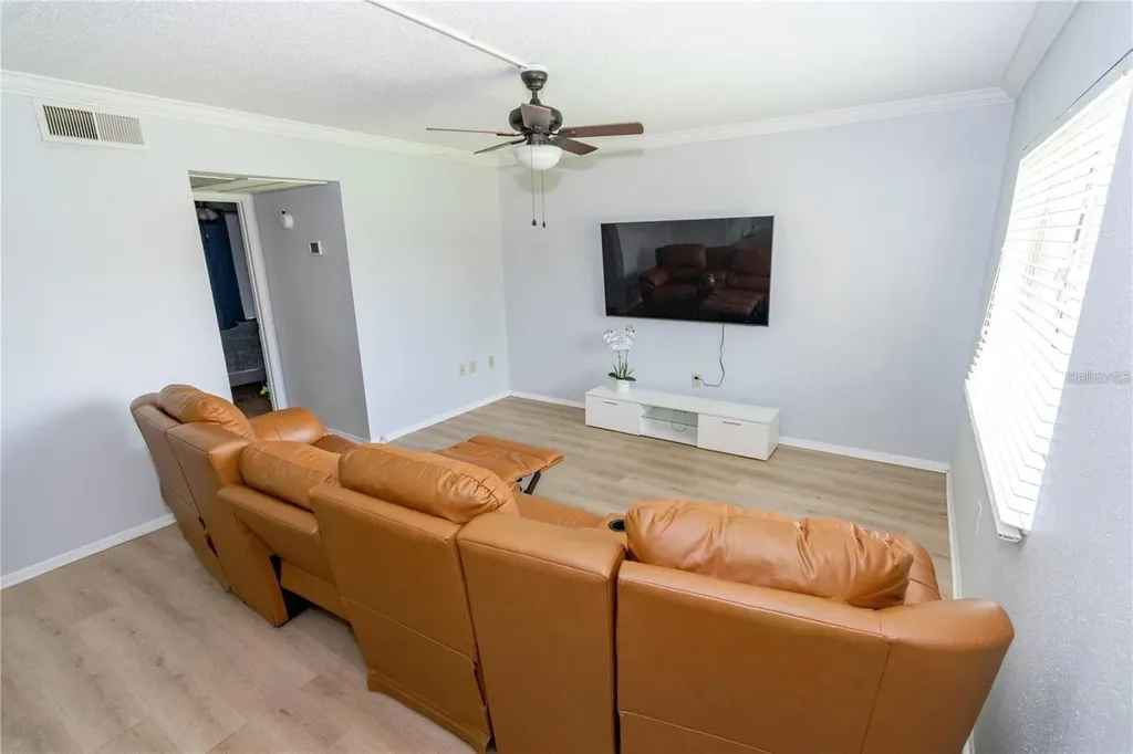 139 Oyster Bay Circle Altamonte Springs FL 32701