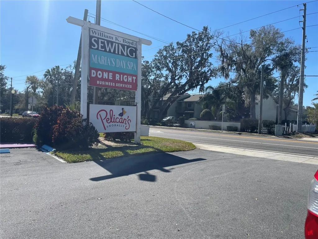 1568 Lakeview Drive Sebring FL 33870