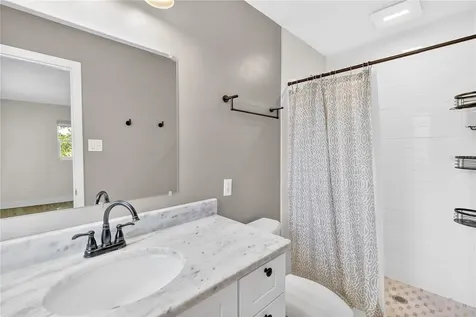 3321 NW 28th Place Gainesville FL 32605