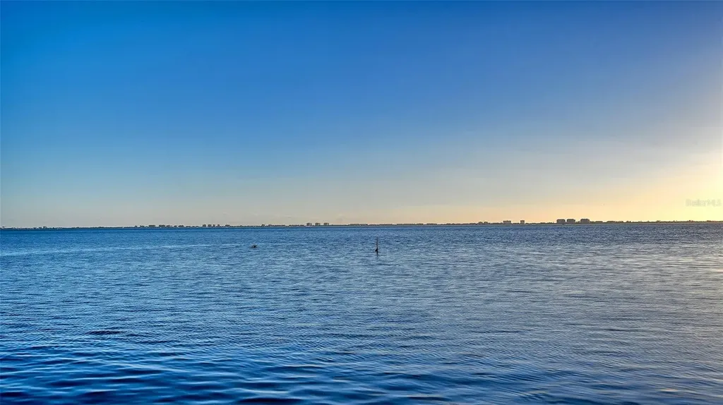 7322 Westmoreland Drive Sarasota FL 34243