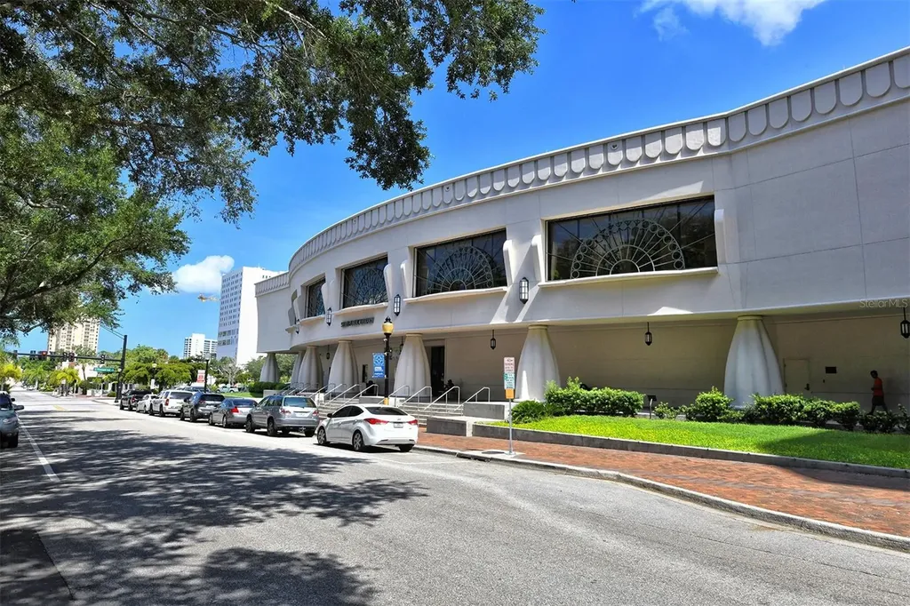 7322 Westmoreland Drive Sarasota FL 34243