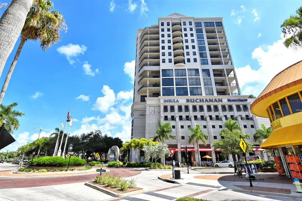 7322 Westmoreland Drive Sarasota FL 34243