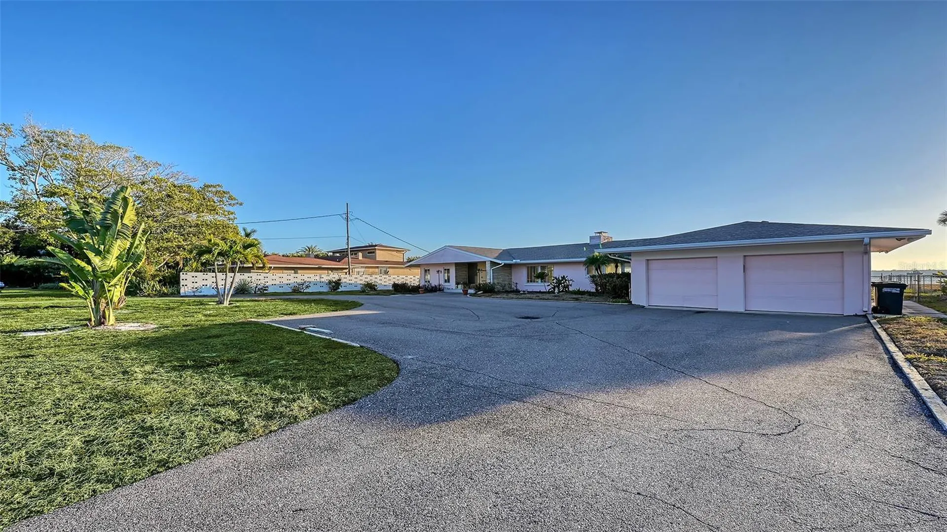 7322 Westmoreland Drive Sarasota FL 34243
