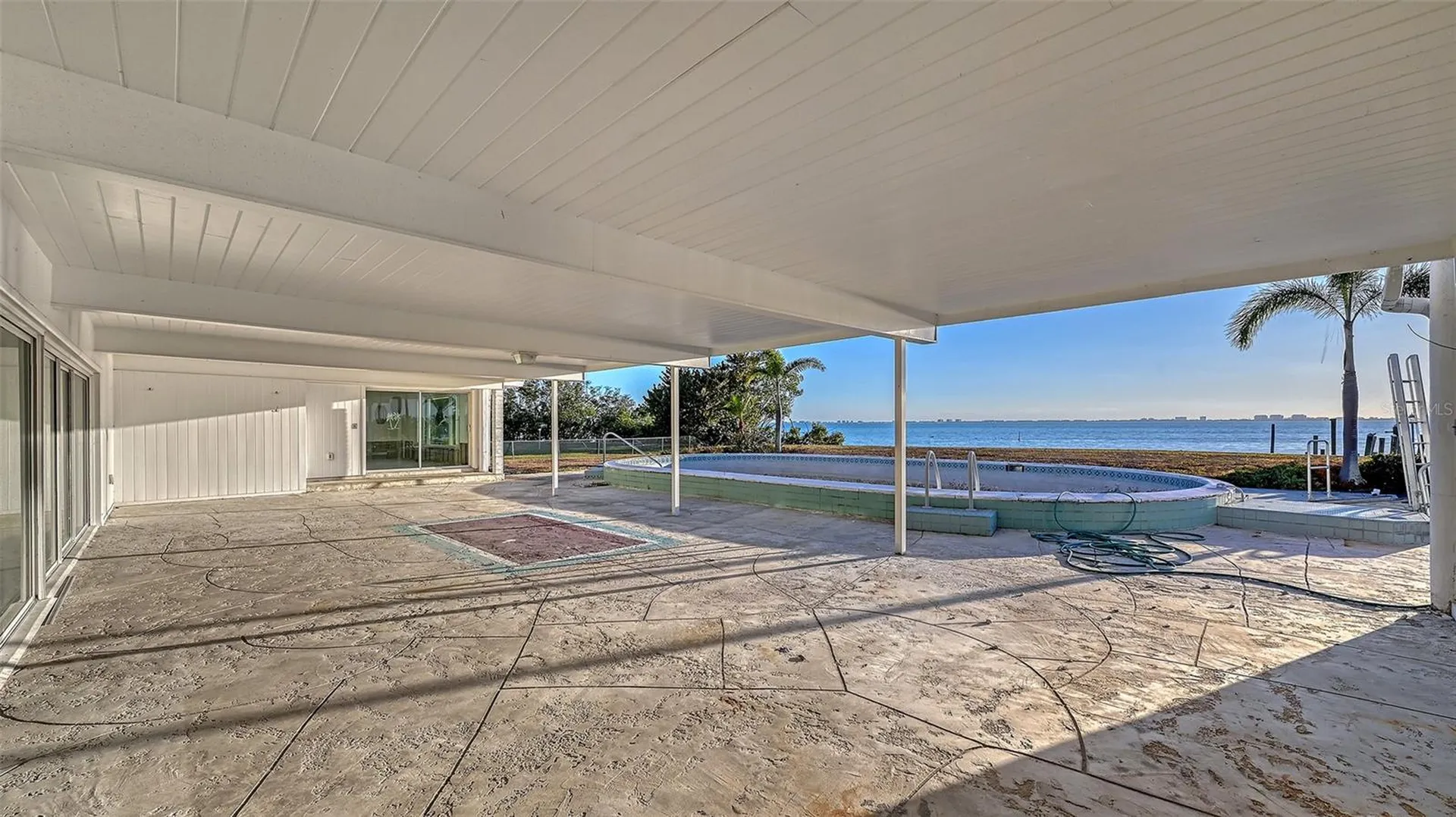 7322 Westmoreland Drive Sarasota FL 34243
