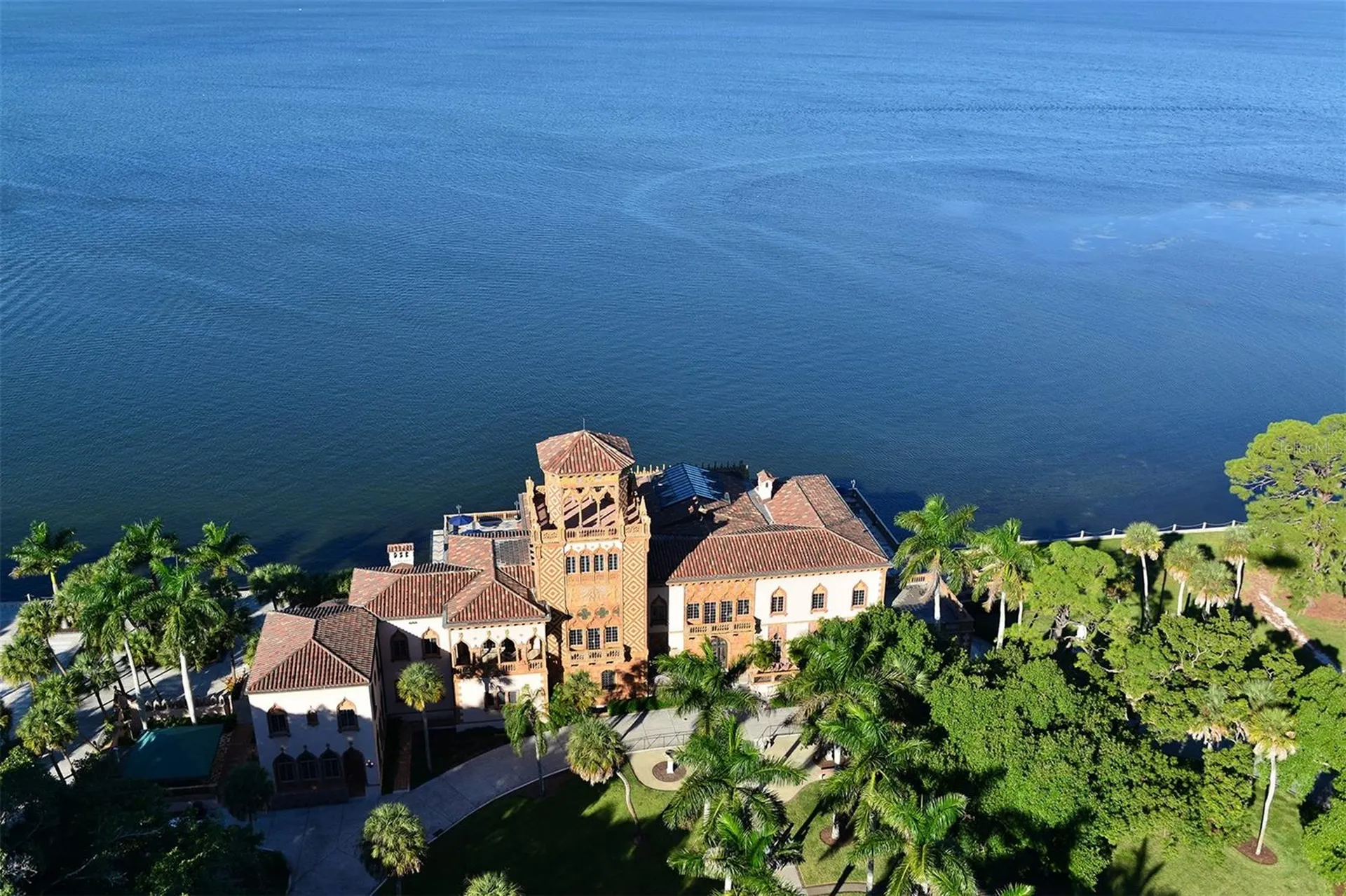 7322 Westmoreland Drive Sarasota FL 34243