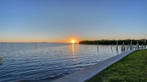 7322 Westmoreland Drive Sarasota FL 34243