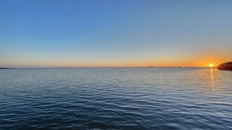 7322 Westmoreland Drive Sarasota FL 34243