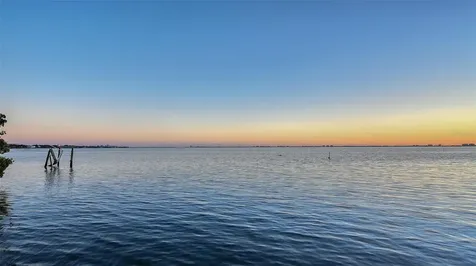 7322 Westmoreland Drive Sarasota FL 34243