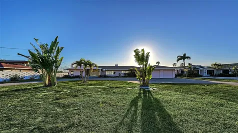7322 Westmoreland Drive Sarasota FL 34243