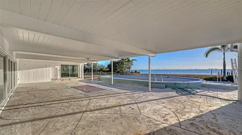 7322 Westmoreland Drive Sarasota FL 34243