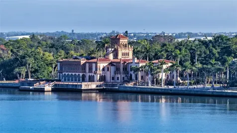 7322 Westmoreland Drive Sarasota FL 34243