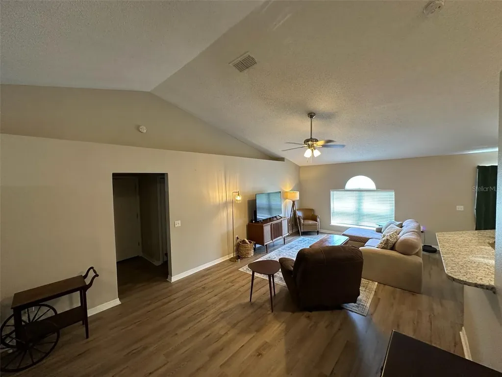 1346 Dunbarton Court Kissimmee FL 34758