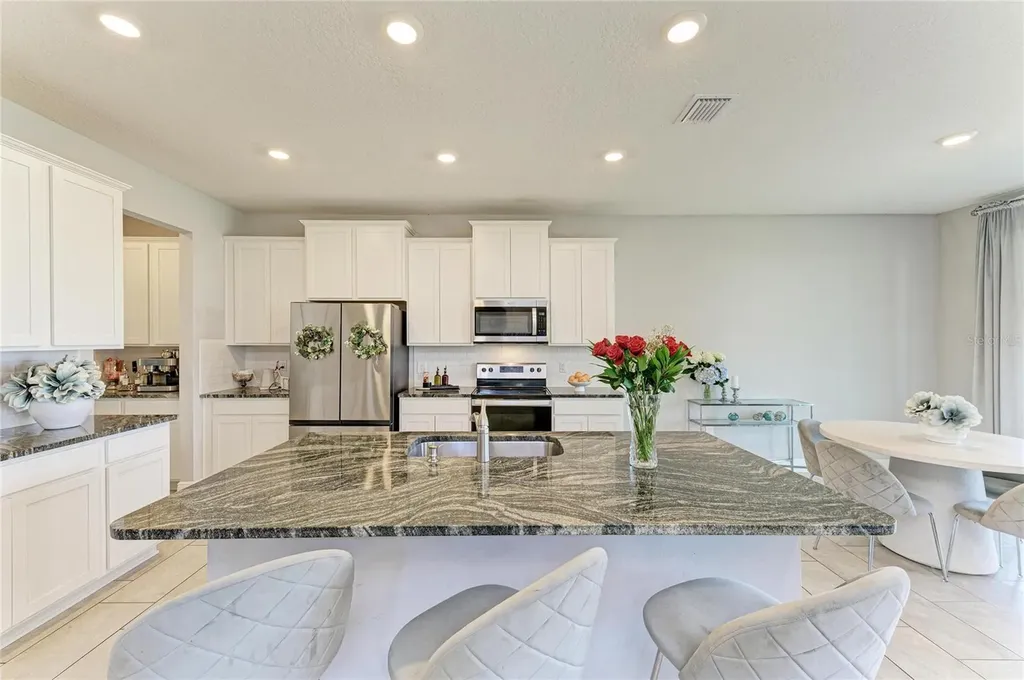 5238 Grove Mill Loop Bradenton FL 34211