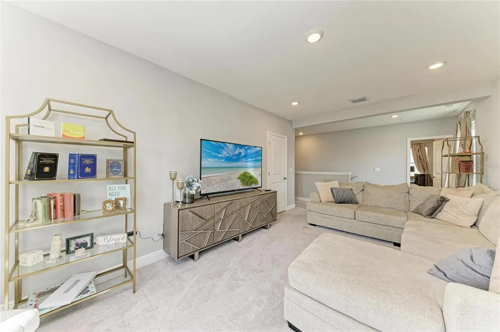 5238 Grove Mill Loop Bradenton FL 34211