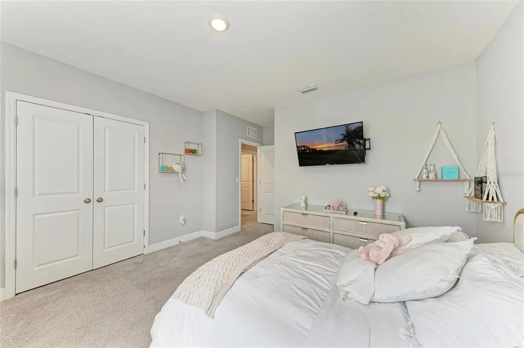 5238 Grove Mill Loop Bradenton FL 34211