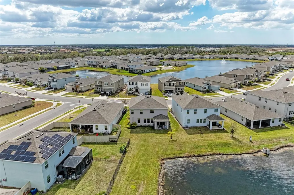5238 Grove Mill Loop Bradenton FL 34211