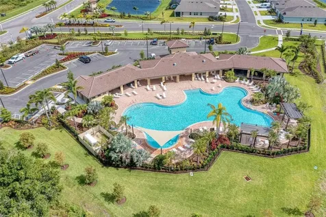 5238 Grove Mill Loop Bradenton FL 34211