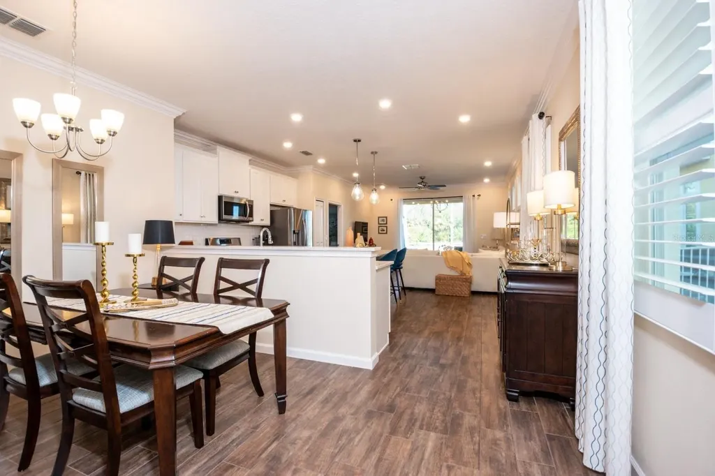 303 Blackrock Lane Apollo Beach FL 33572